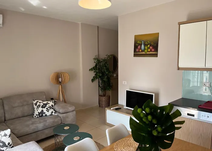 Private Seaside In Grand Europa Complex Апартаменты